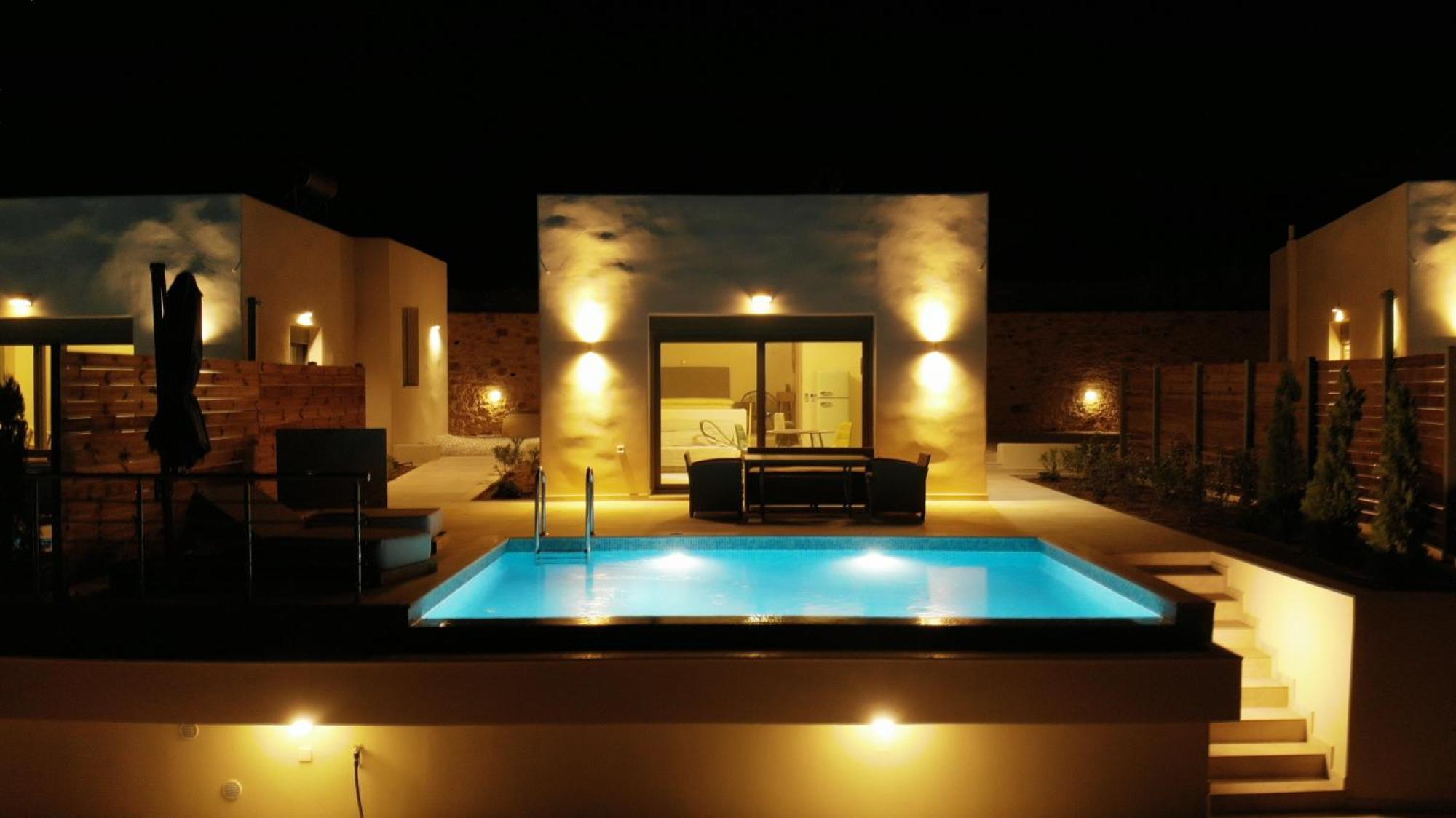 Manifesto Suites Monemvasia Room photo