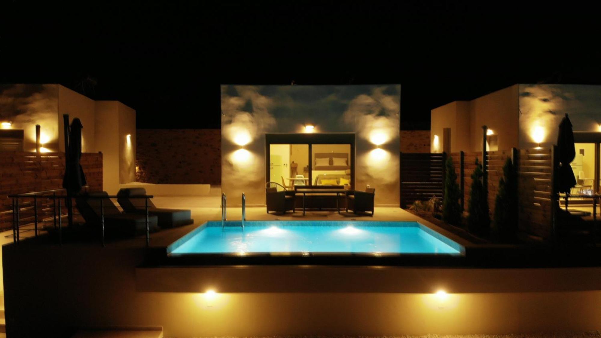Manifesto Suites Monemvasia Room photo