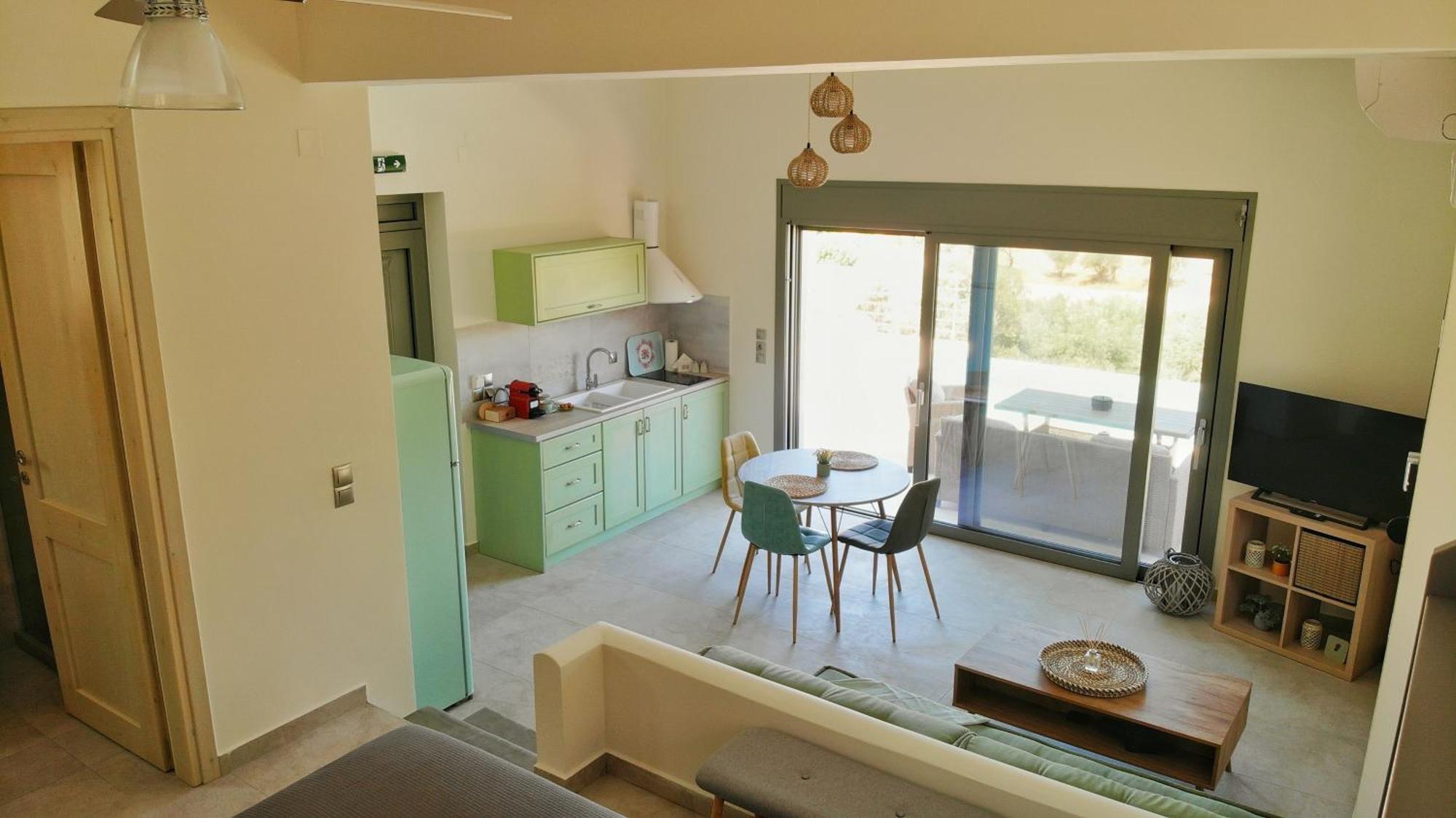 Manifesto Suites Monemvasia Room photo