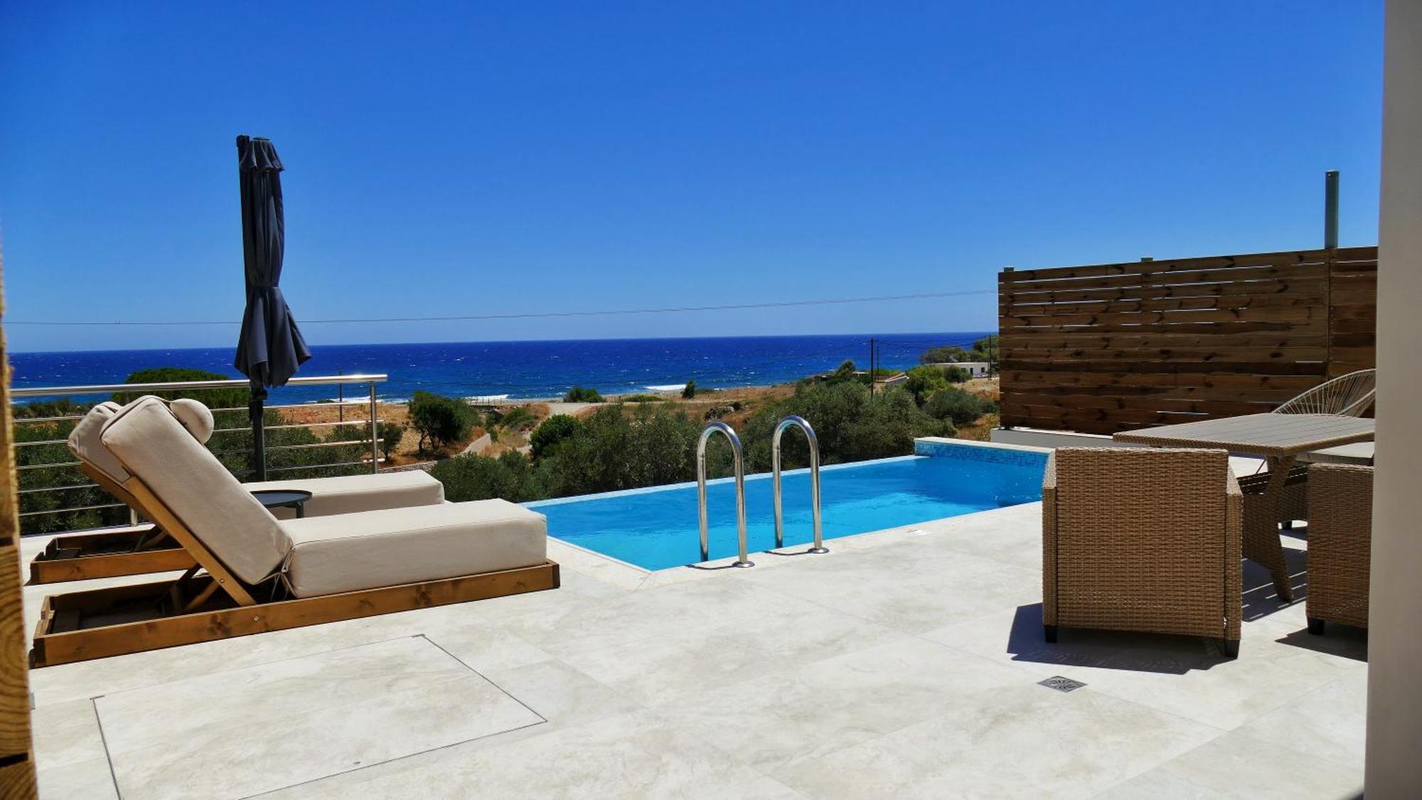 Manifesto Suites Monemvasia Room photo